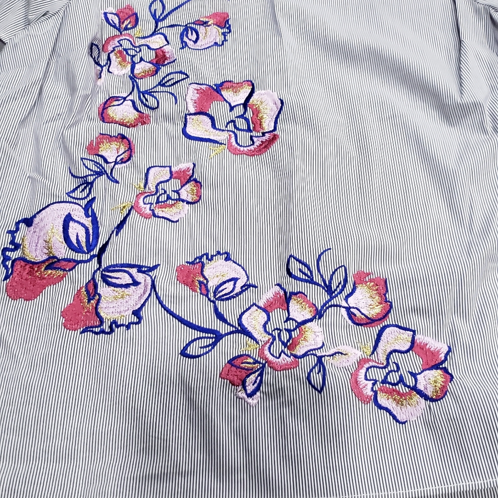 Short sleeve shirt